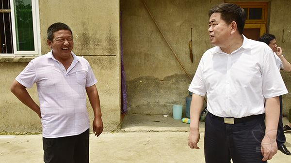 魏紅軍到白馬湖等地開展主題教育專題調(diào)研