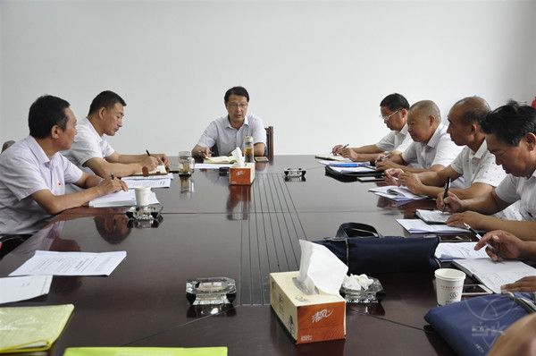 農(nóng)場(chǎng)公司召開精準(zhǔn)幫扶專項(xiàng)資金使用落實(shí)會(huì)議