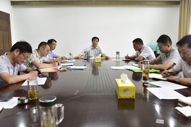 農(nóng)場公司機關(guān)黨支部召開支部黨員大會