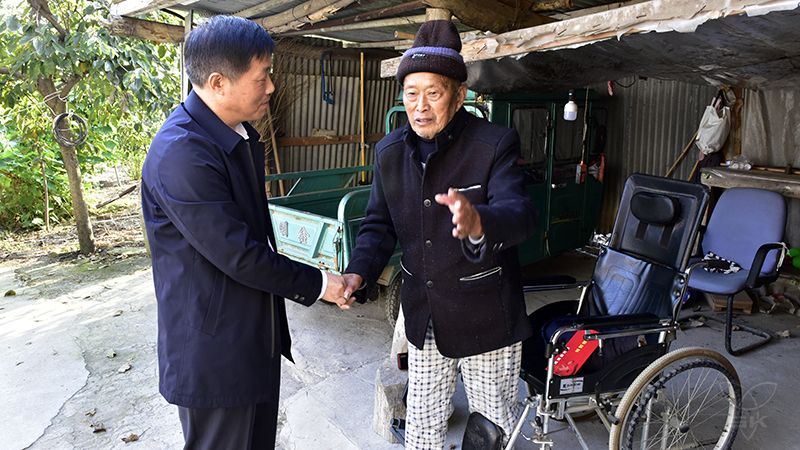 領(lǐng)導(dǎo)走訪慰問抗美援朝志愿軍老戰(zhàn)士