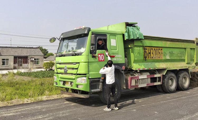 林管站黨支部：“點”上發(fā)力 推動主題教育“落地生根”
