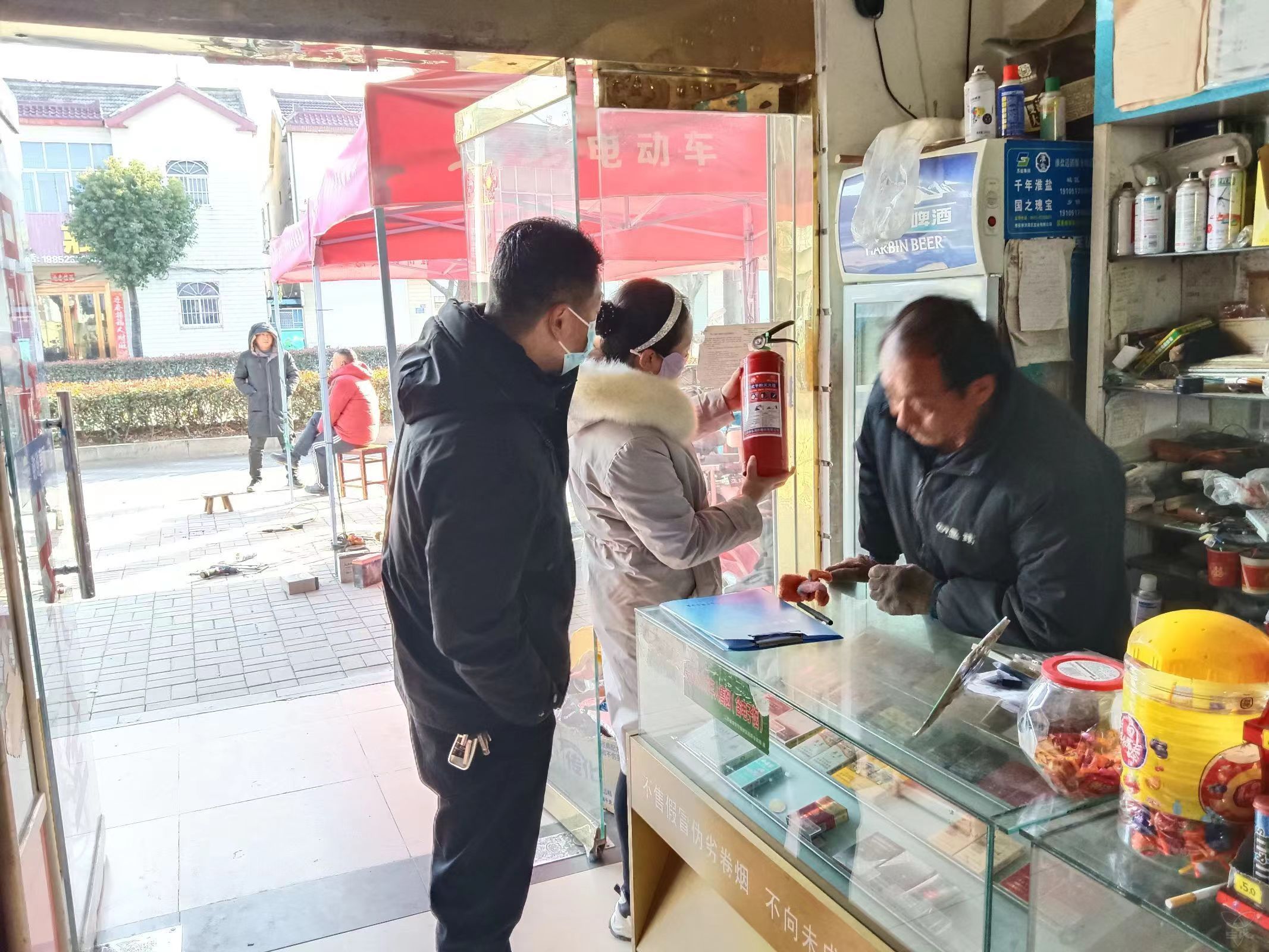 裕源居委會：堅(jiān)決守牢安全底線 營造祥和節(jié)日氛圍