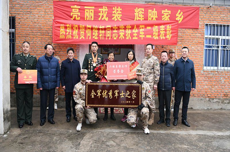 喜報與驕傲！白馬湖籍現(xiàn)役“兵王”榮獲全軍二級表彰