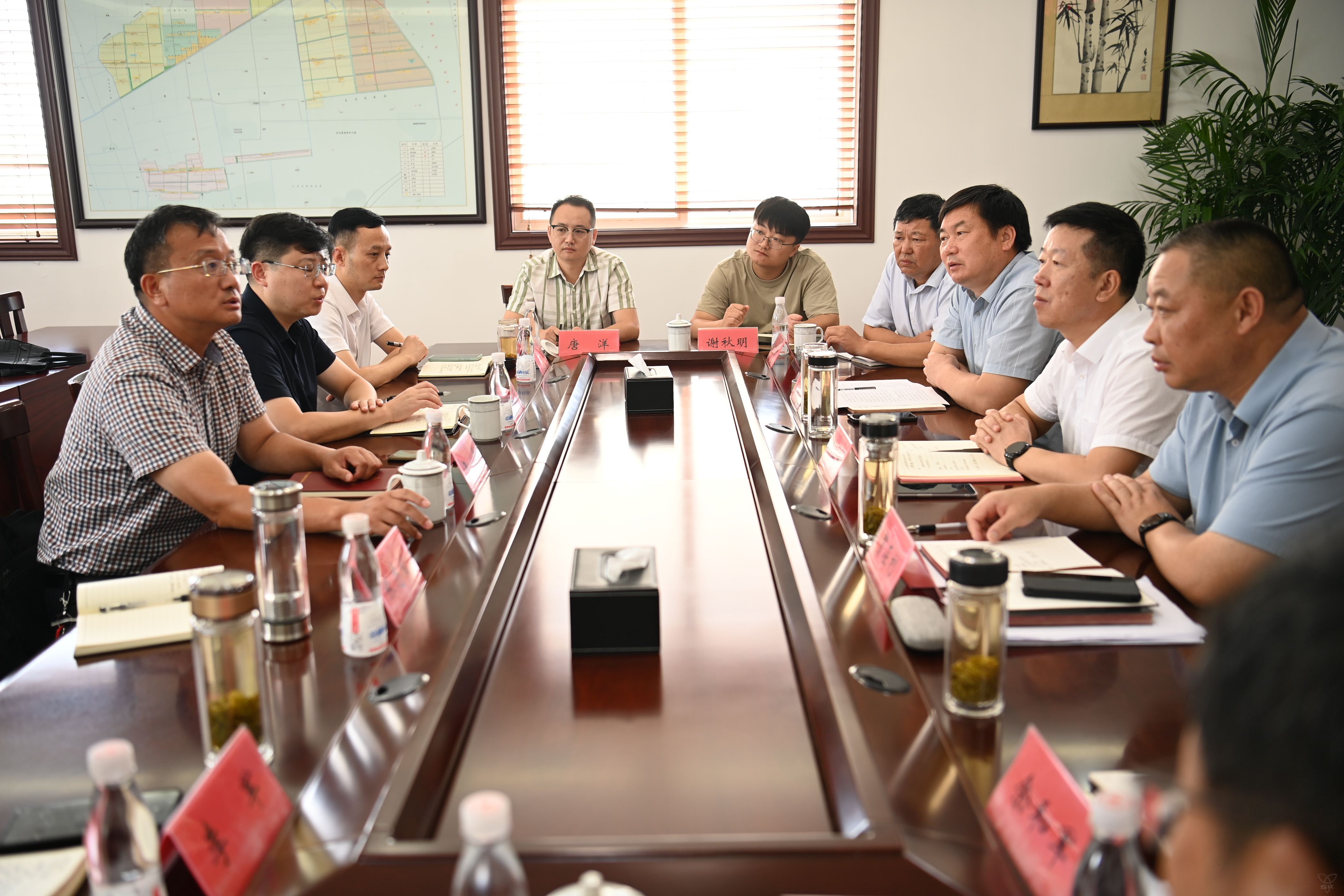 農(nóng)場(chǎng)公司組織赴新曹考察社會(huì)職能改革等工作